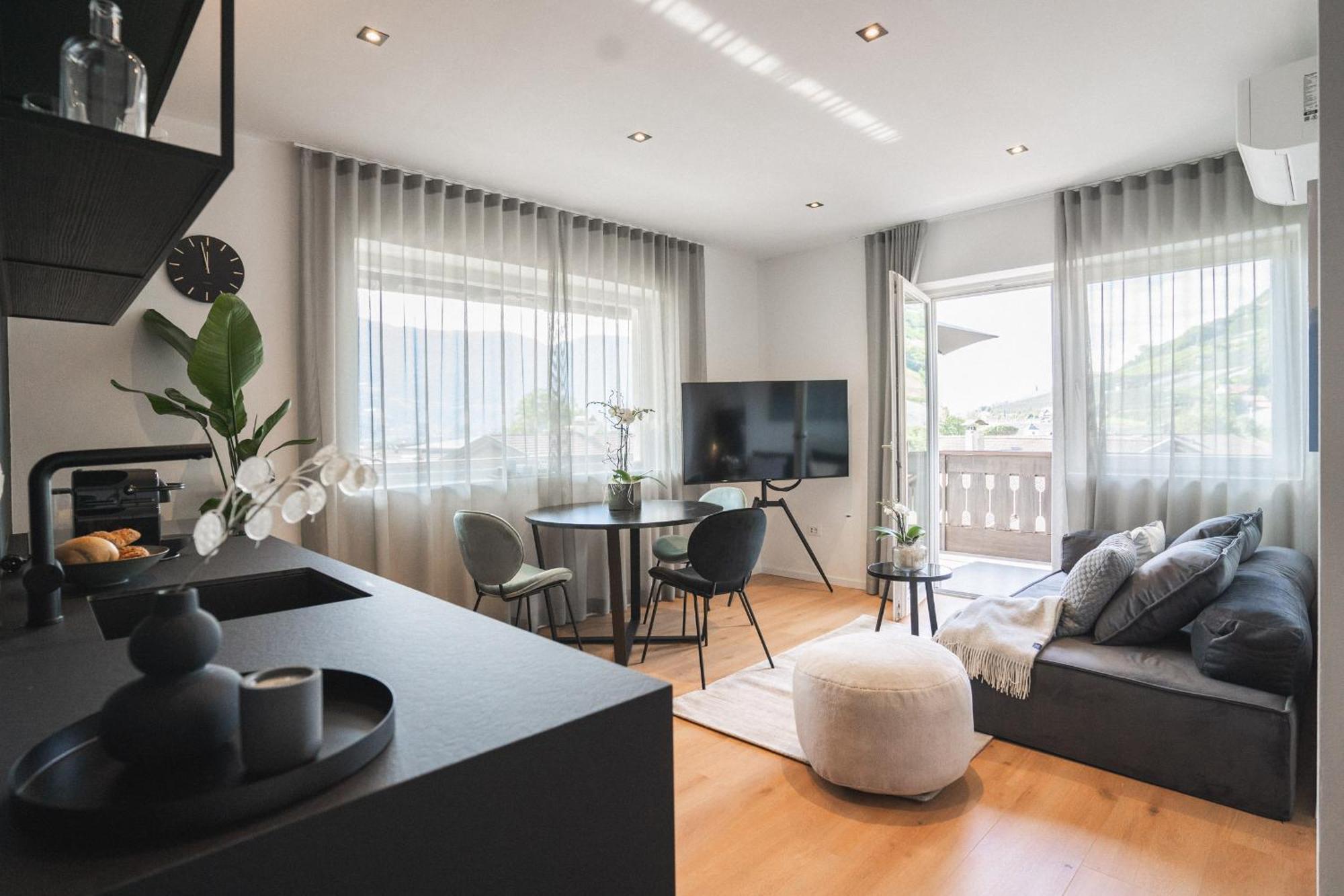 Luxe Vista City Apartments Algund Εξωτερικό φωτογραφία